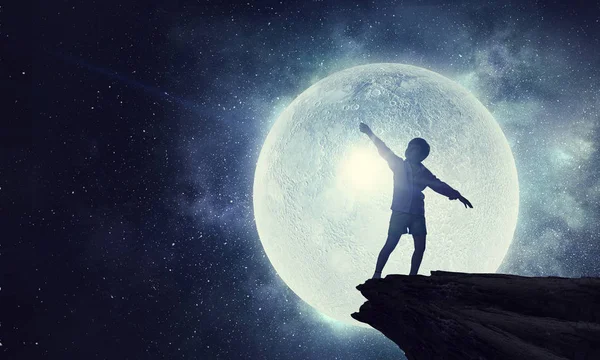 Çocukça tatlı rüyalar. Karışık teknik