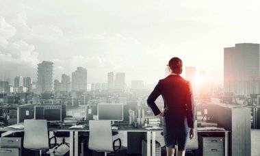 Kurumsal işyerleri tarafından modern ekipmanlarla donatılmıştır. Karışık teknik