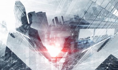 Büyük iş ile birleştiriliyor. Karışık teknik