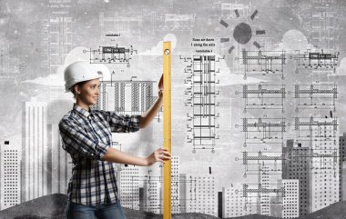 Önlemler alan Oluşturucusu kadın. Karışık teknik