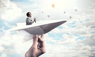 O rahat ve dikkatsiz. Karışık teknik