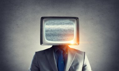 Başlı iş adamı izlemek. Karışık teknik