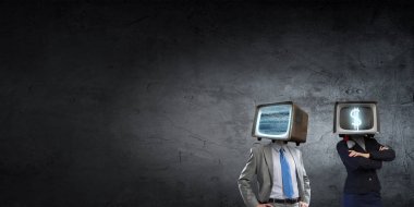 Televizyon bağımlılığı sorunu. Karma ortam. Karışık teknik