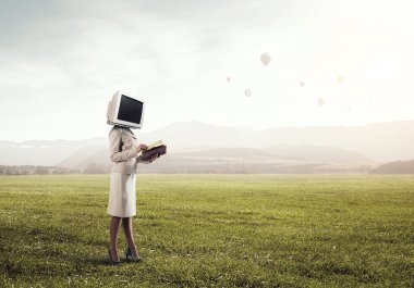 Televizyon bağımlılığı sorunu. Karma ortam. Karışık teknik