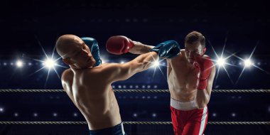 Kutusu maç en iyi anlar. Karışık teknik