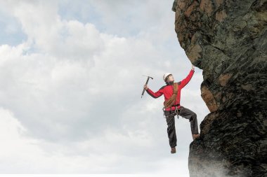 Aşırı Tırmanma onun adrenalindir. Karışık teknik