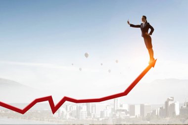 Kadın inanılmaz selfie yapıyor. Karışık teknik