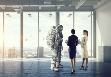 Uzay elbisesi tasarımı bilim adamları. Karma ortam. Karışık teknik