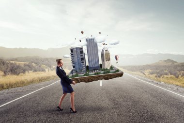 Kadın mühendis ve onun projesi. Karışık teknik