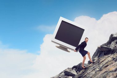 Sekreter ve bilgisayar sınıf başkanı. Karışık teknik