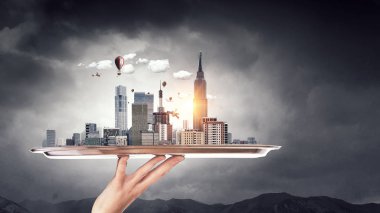 Yeni geliştirme projesi sunulması. Karışık teknik