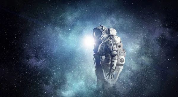 Astronaut in de ruimte. Mixed media. Mixed media — Stockfoto
