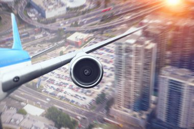 Uçağı gök yüksek. Karma ortam. Karışık teknik