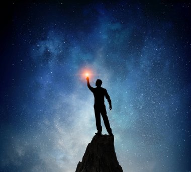 Yıldızlı gökyüzü karşı iş adamı. Karma ortam. Karışık teknik