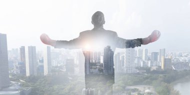 Bu savaşı kazandı. Karışık teknik