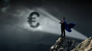 Süper becerileri ile çalışan. Karışık teknik