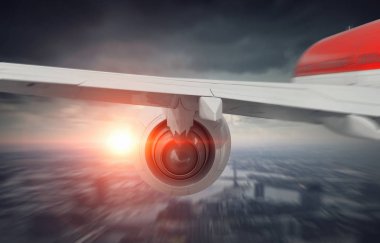 Uçağı gök yüksek. Karışık teknik