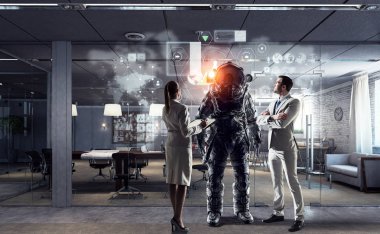 Uzay elbisesi tasarımı bilim adamları. Karışık teknik