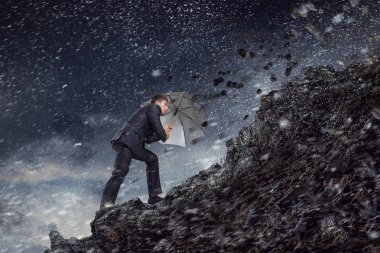 O durdurmak için gitmiyor