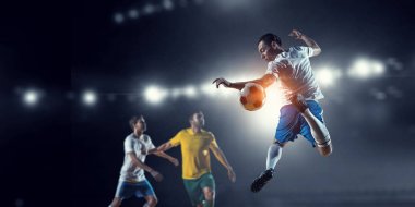 Futbol sıcak anlar