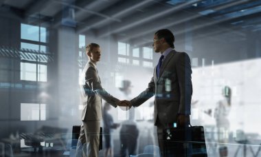 Tanıştığımıza memnun oldum ortak. Karma ortam. Karışık teknik