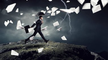 Bu meydan kadar güçlü. Karışık teknik