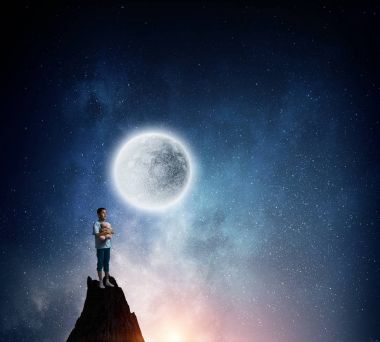 En iyi arkadaşı olan çocuk çocuk. Karışık teknik