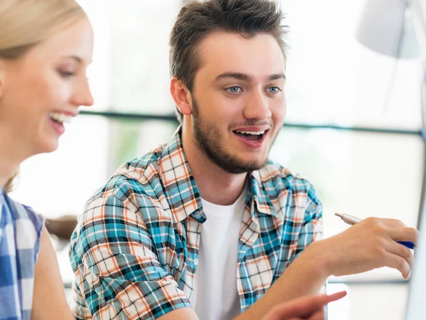 Young office workers as a team — Stock Photo, Image