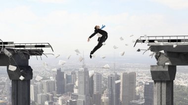 Yine de yapacak. Karışık teknik