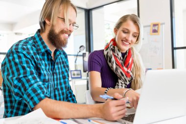 Masada iki Ofis çalışanları