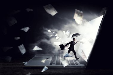 O büyük iş yaptı. Karışık teknik