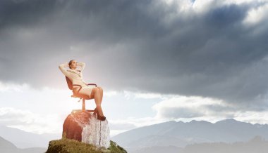 Bayan patron ofis koltuğu