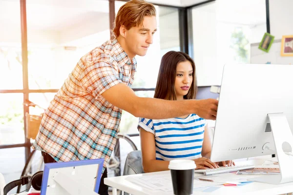 Masada iki Ofis çalışanları