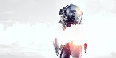 Astronot uzay giysisi içinde