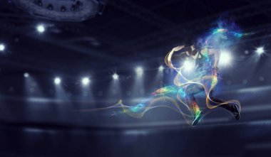 B-boy bazı performans taşır. Karışık teknik