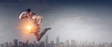 B-boy bazı performans taşır. Karışık teknik