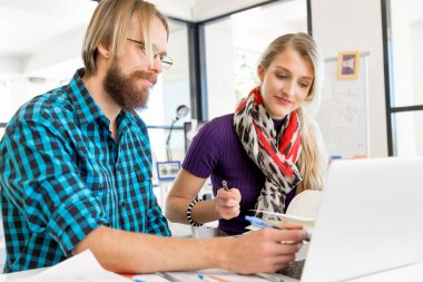 Masada iki Ofis çalışanları