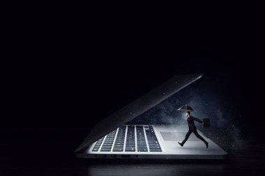 O büyük iş yaptı. Karışık teknik
