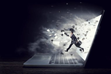 O büyük iş yaptı. Karışık teknik