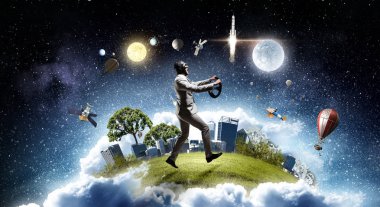 Komik havacı çalıştıran. Karışık teknik