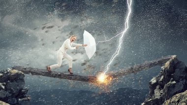 Bu meydan kadar güçlü. Karışık teknik