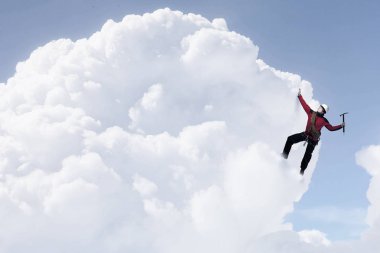 Aşırı Tırmanma onun adrenalindir. Karışık teknik