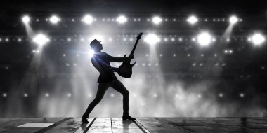 Gitar rock adam. Karışık teknik