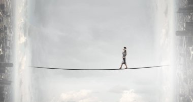 Riskli adımları yapmak kadar cesur. Karışık teknik