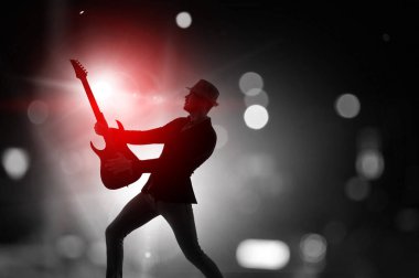 Gitar rock adam. Karışık teknik