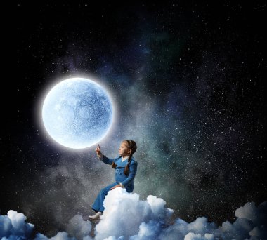 Çocukça tatlı rüyalar. Karışık teknik