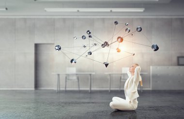 Odak üzerinde çalışmaya kolaylaştırır. Karışık teknik