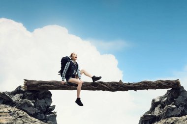 Genç ve güzel yolcu. Karışık teknik