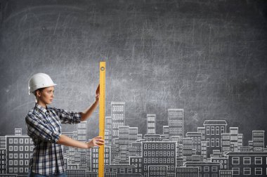 Önlemler alan Oluşturucusu kadın. Karışık teknik