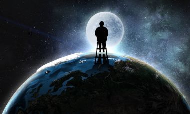 Bu dünyada yapayalnız hissediyor. Karışık teknik